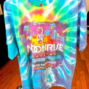 MOONRISE FESTIVAL TEE (XL)